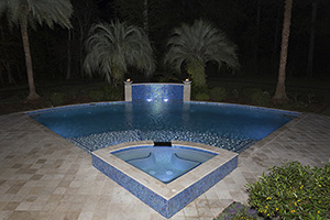 Gunite Geometric Shape Swimming Pool with Light Green Water Color