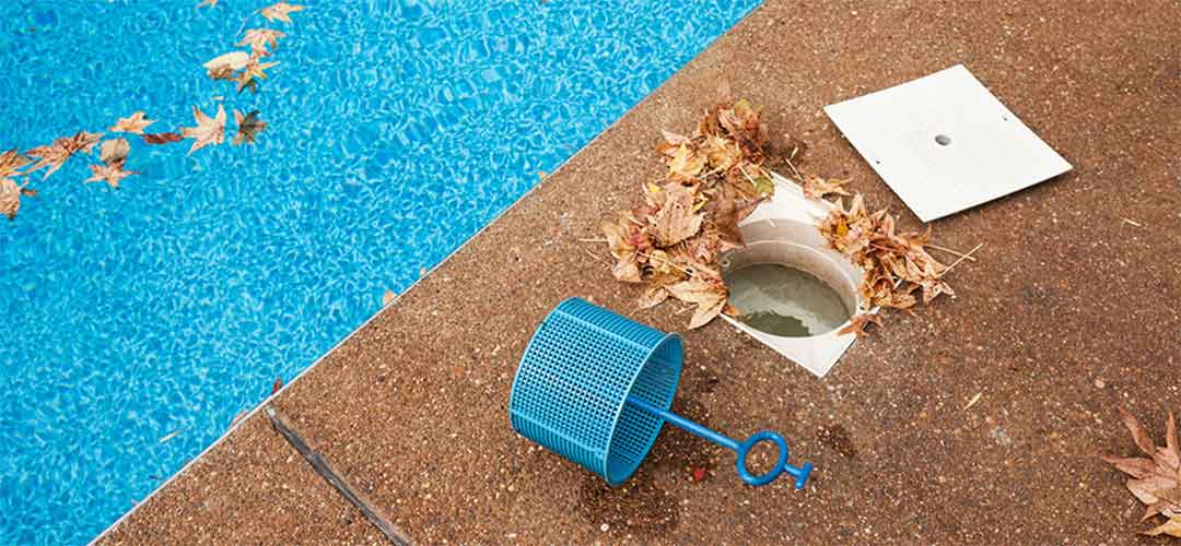 Cleaning The Skimmer Pump Basket, How To Clean Above Ground Pool Filter Basket