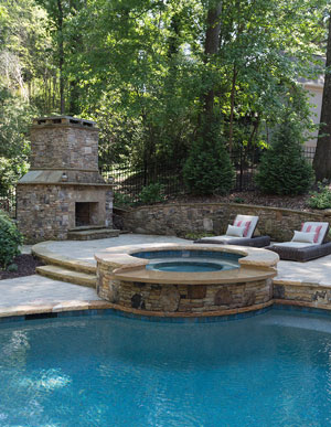 Rustic  - Curved Edge Pool with Steps and Spa