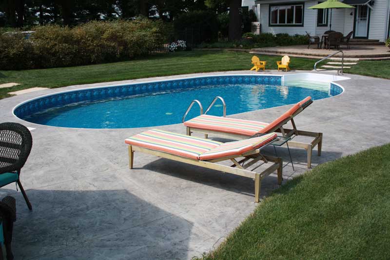 Optimum Pool with concrete deck