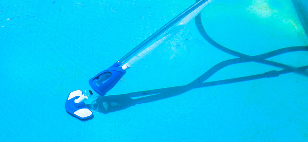 Handheld Manual Vacuum Swimming Pools Cleaning Tools Chemicals Eliminates Sand 